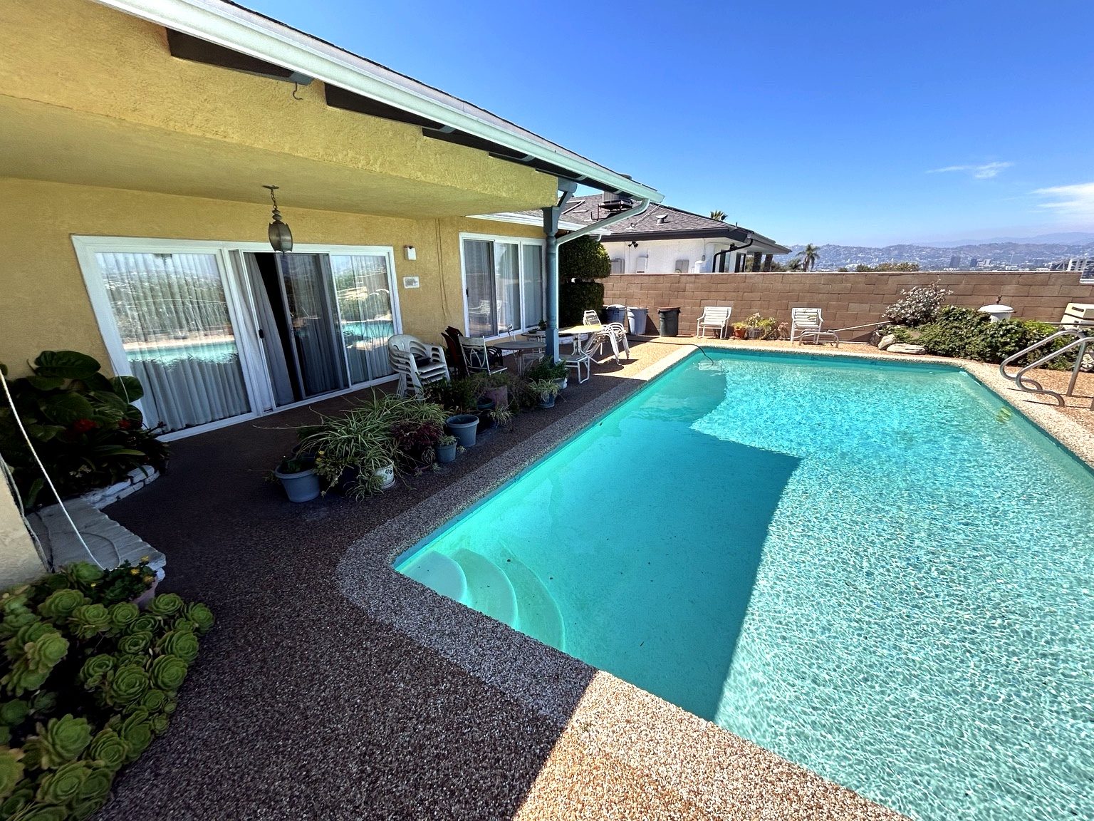 Culver City hilltop pool and patio